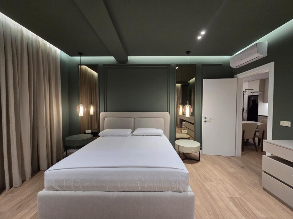 Super ap 2+1 te mine peza ( golden tower )