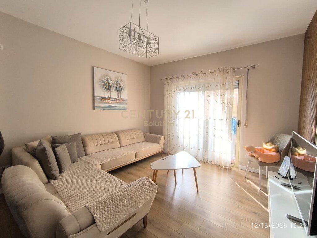 APARTAMENT 2+1 PER QIRA NE MISTO MAME!!!