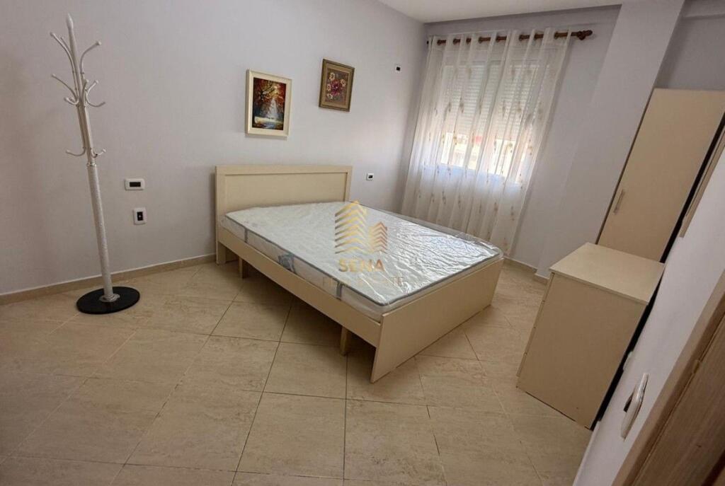 Affitto, Appartamento 1+1+Blk, Yzberisht, 430 Euro/Mese