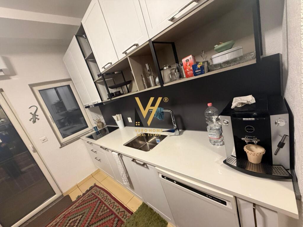 APARTMENT 2+1+3BLK FOR RENT IN CENTER 150,000 LEKE