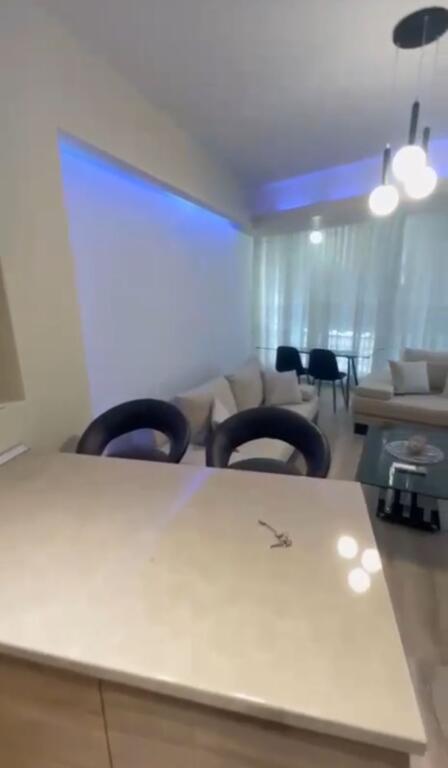 Apartment 2+1 for rent at Komuna e Parisit