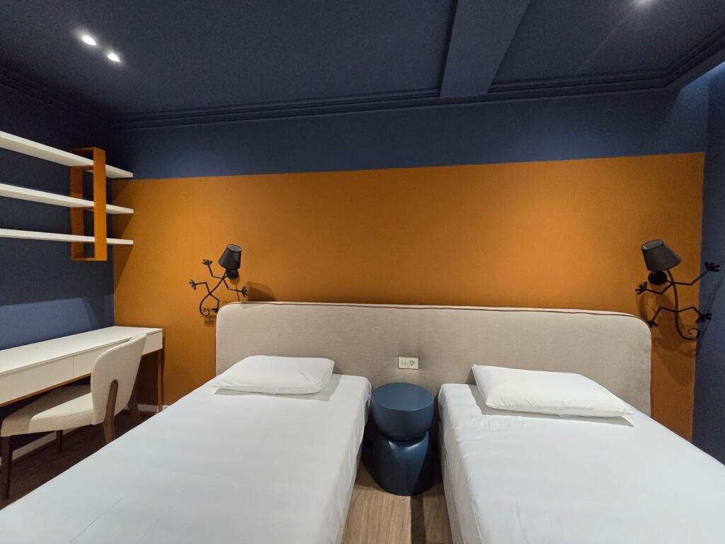 Super ap 2+1 te mine peza ( golden tower )