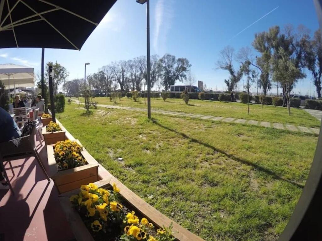 SHITET SUPER APARTAMENT 3+1+2 ,  PRANE STACIONIT TRENIT ,  DURRËS