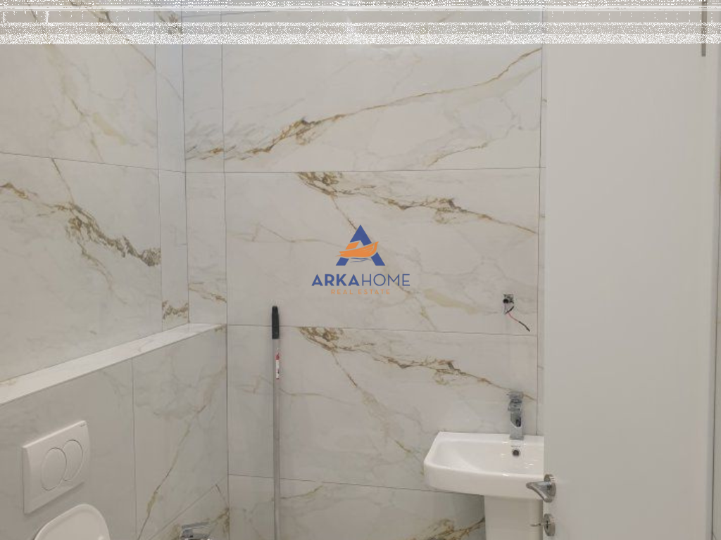 JEPET ME QIRA AMBIENT BIZNESI 74M2 "ASTIR " 800 EURO