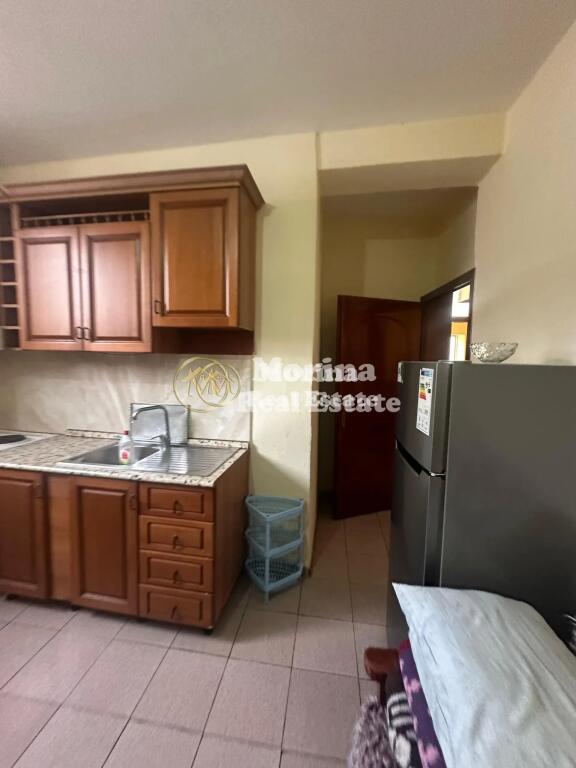 Rent | Private house 1 + 1 | Medreseja | 350 €/month