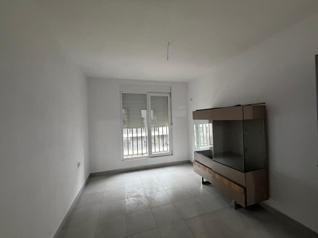 2+1 apartment for rent at "5 May Street".