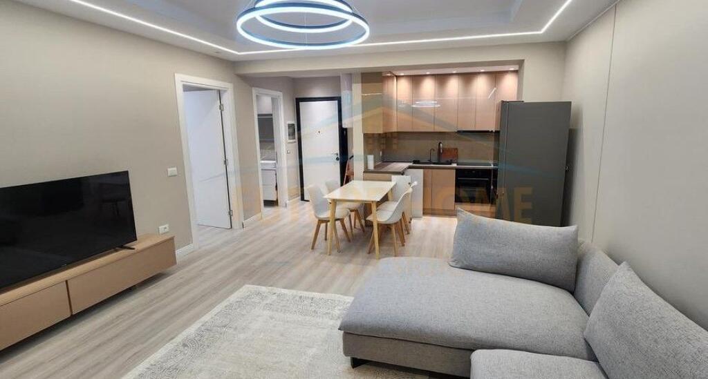 Qira, Apartament 1+1+Verandë, Kodra e Diellit 2
