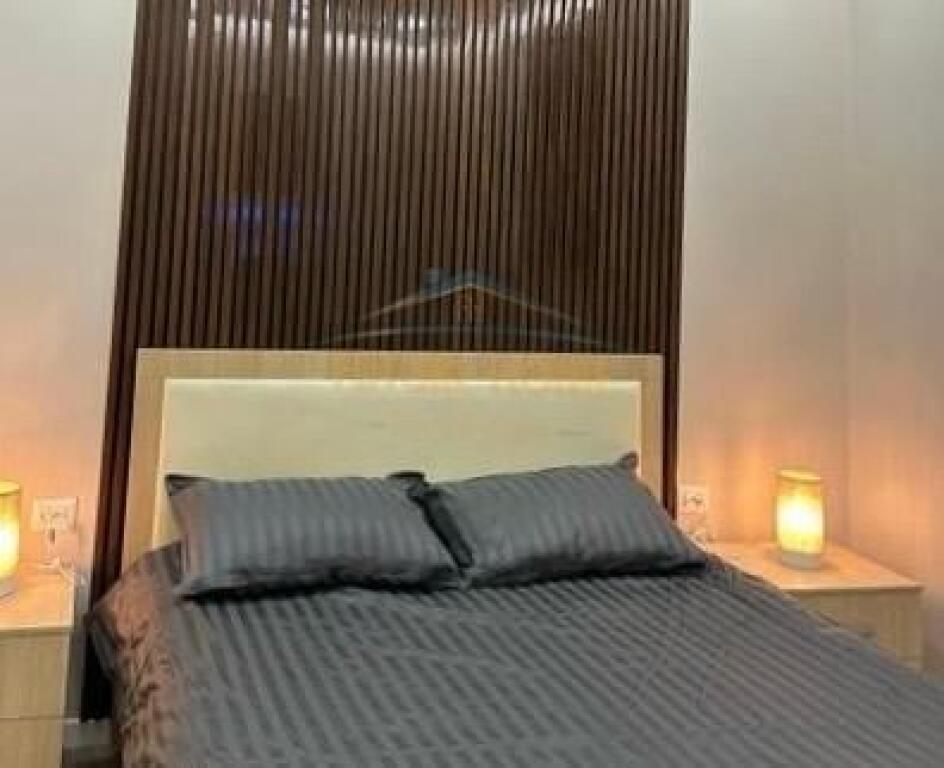 Rent – 1+1 Apartment with Terrace, Saracëve Street, Tirana