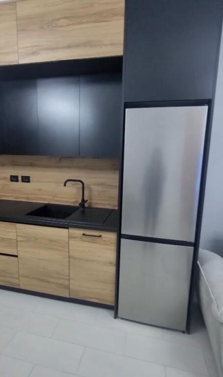 For rent 1+1 GOLDEN PARK 500 thousand lek