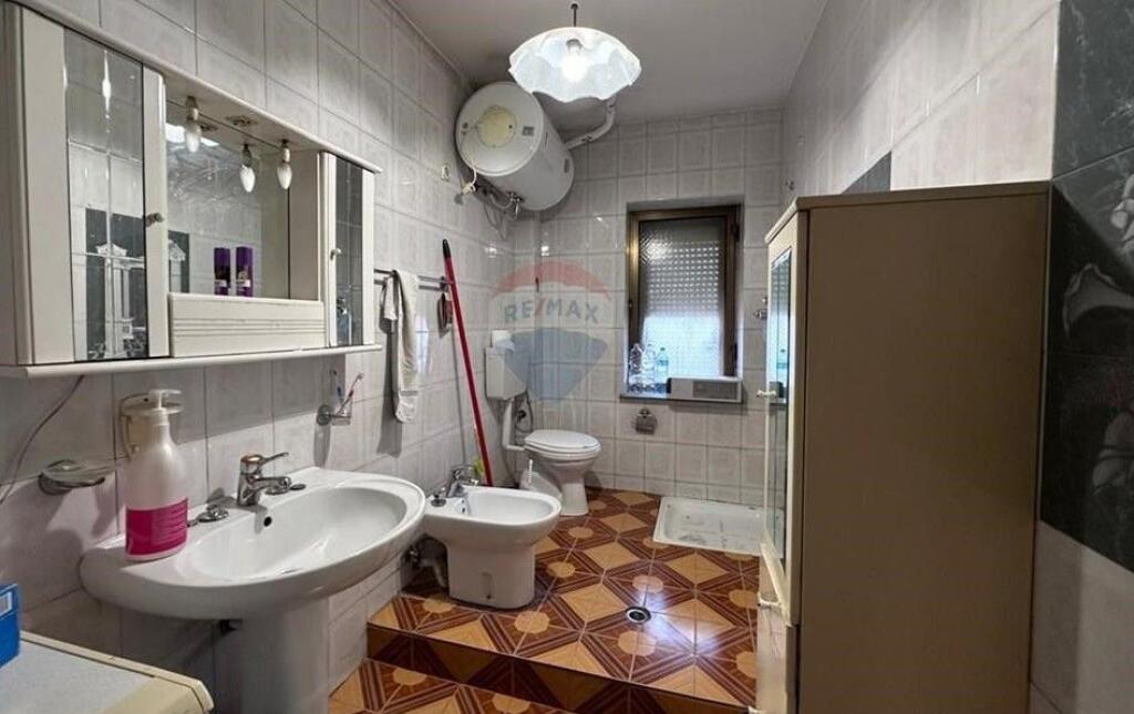 Apartment 1+1 for rent at Pazari i Ri !!!! ID: 530261047-197