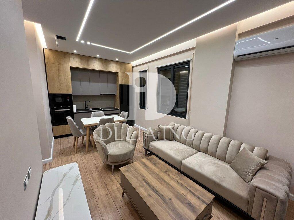 Apartment 1+1 for sale at Uji i Ftohtë, Vlorë