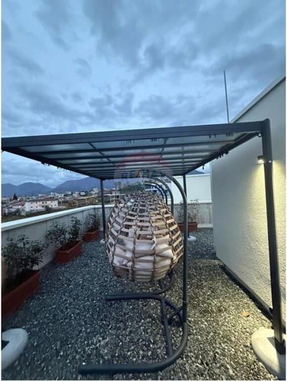 Villa for sale at Rezidenca Alba in Farke.