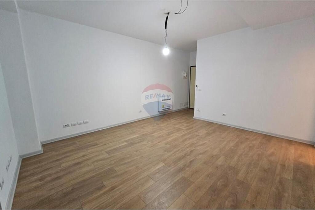 Jepet zyre per qira tek kompleksi Tirana Garden Building!