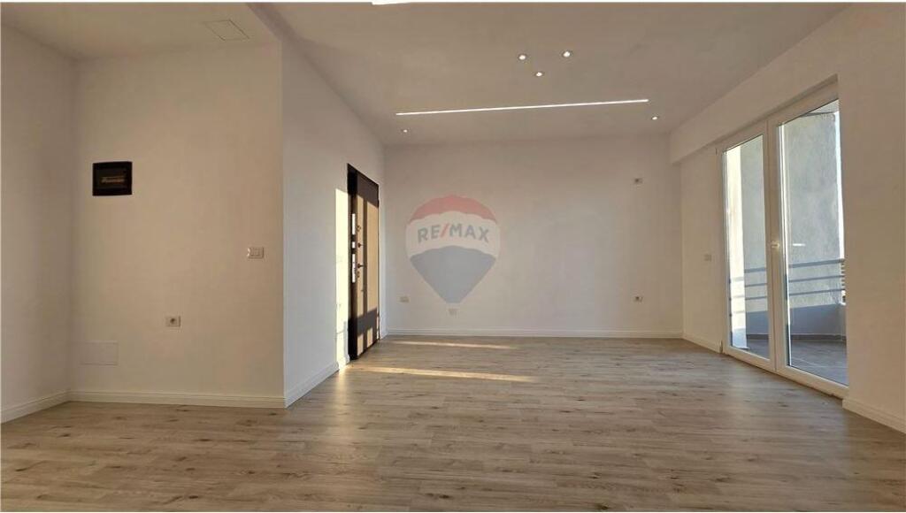 🏡✨ APARTAMENT 1+1 NË SHITJE – VLORË ✨🏡