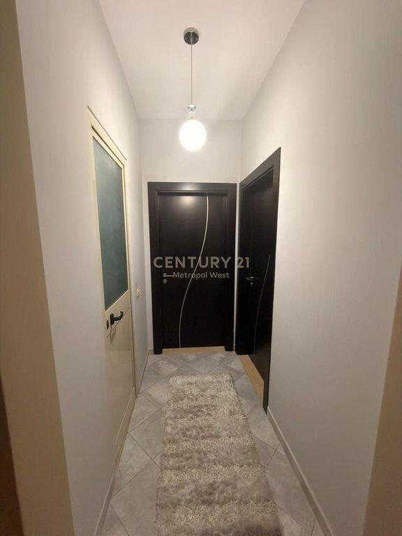 Apartment for sale on Mine Peza Street