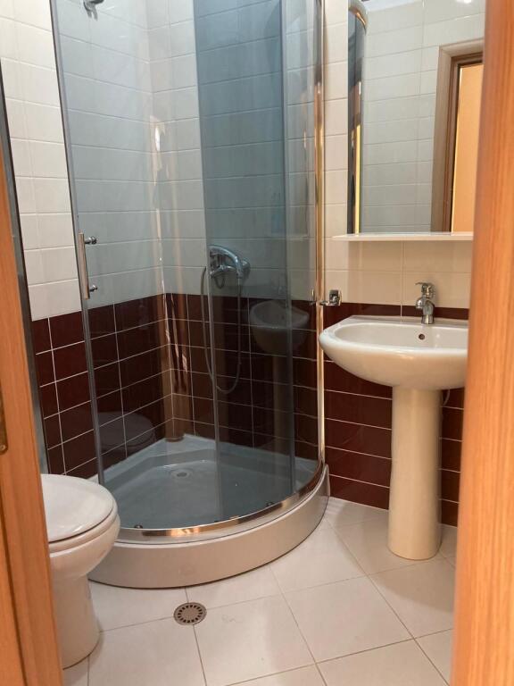 Apartment for rent 2+1+2 bathrooms, furnished, opposite Sami Frasheri high school