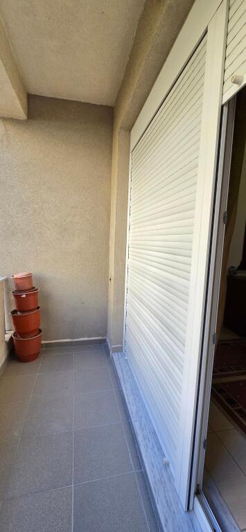 Fantastica Opportunità di Affitto Vicino alla Direzione Scolastica ❗️❗️A Korçë  PER LA PRIMA VOLTA SUL MERCATO! Diventa il Primo Inquilino!