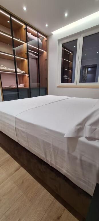 Rent, Apartment 1+1, Paris Municipality