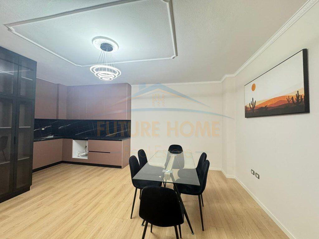 For sale, Apartment 2+1+2, Misto Mame