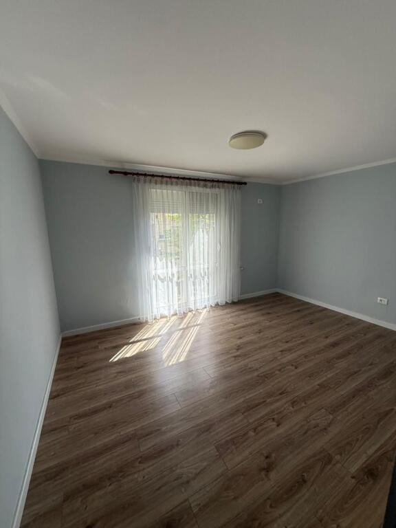 Oxhaku, Near the main road apartment for sale!