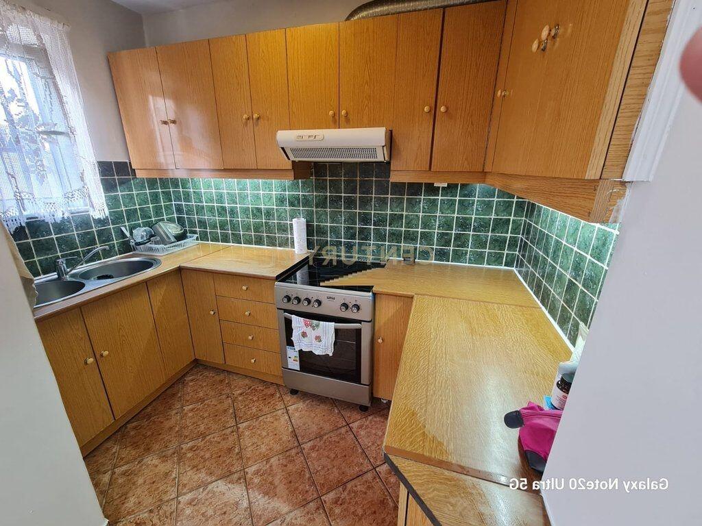 Apartment 2+1 for rent near the Artistic High School.