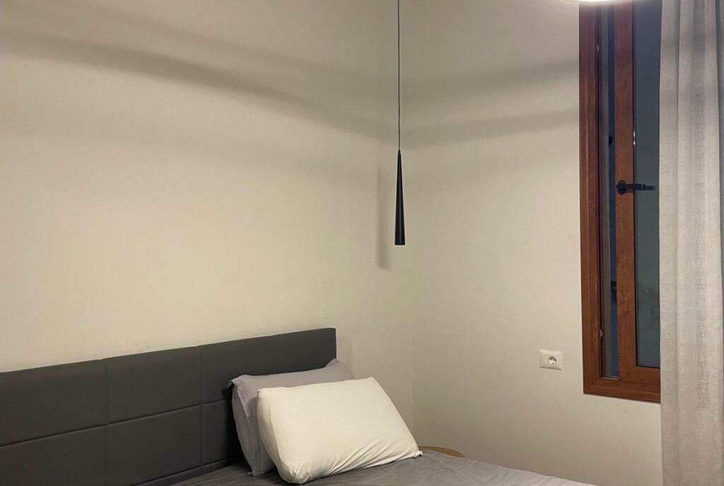 APARTAMENT ME QERA 2+1 SELITE 70.000 LEKE