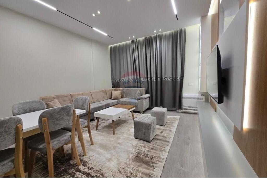 Apartment for rent 2+1 at Vilat Gjermane!!