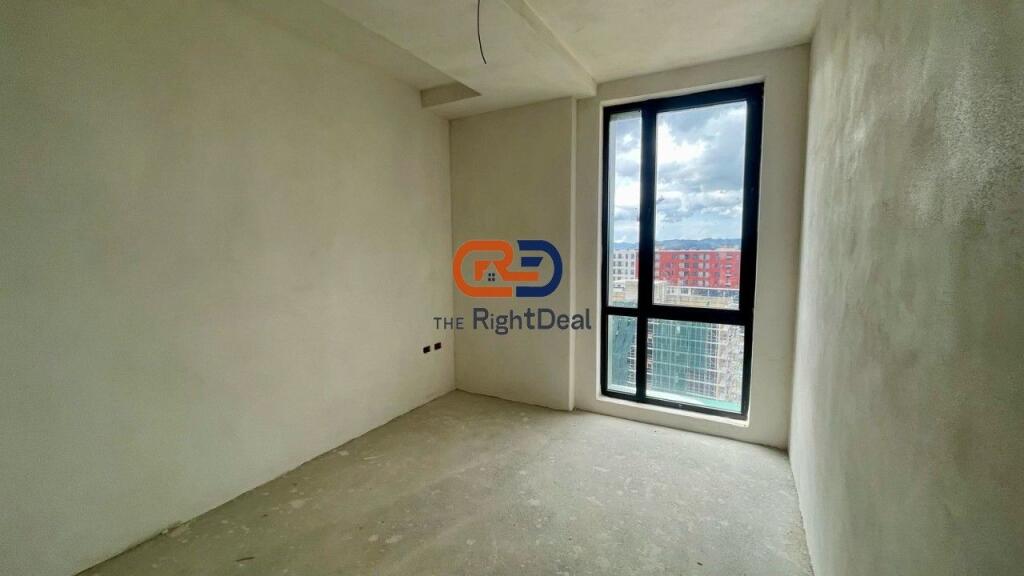 At New Boulevard, Super Apartment 3+1+2 for Sale, With Parking Space Included in the Price!!!