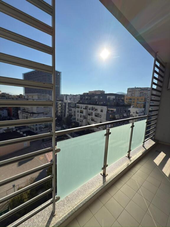 Selling apartment 2+1+2, Kika 2, Komuna e Parisit