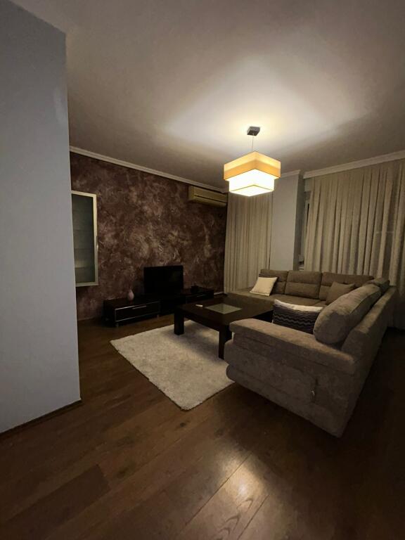 🏙️ APARTMENT 2+1+2 FOR RENT – VILA GOLD