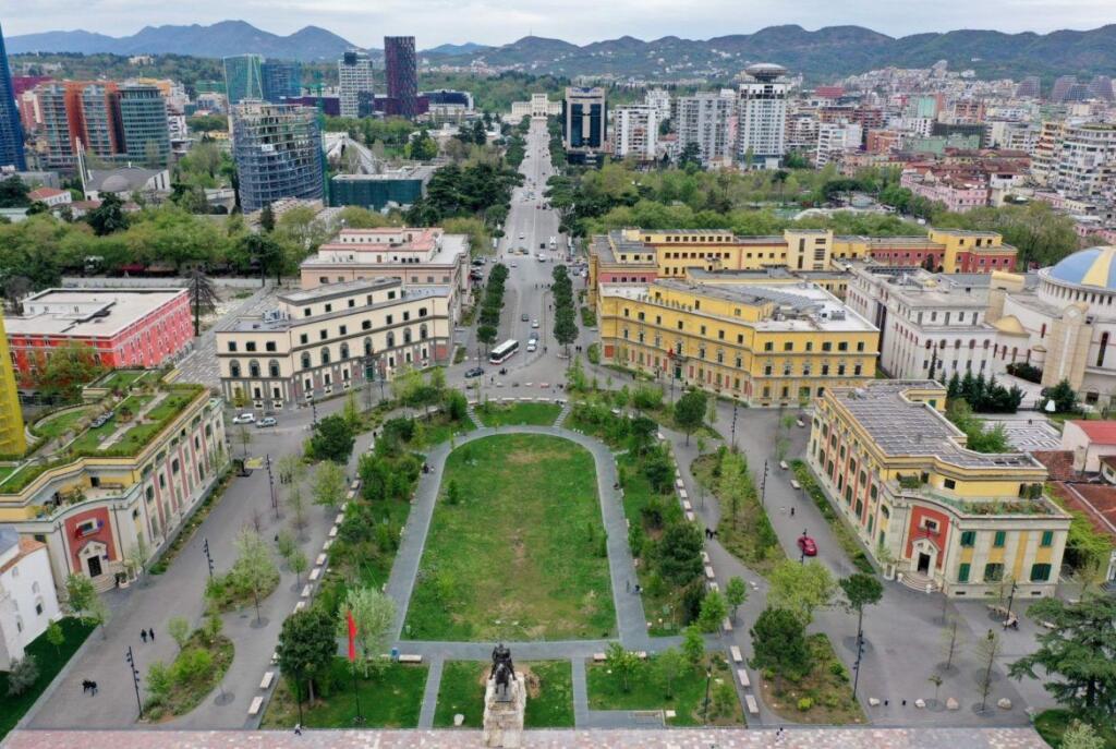 !!Apartment 1+1 for rent – Center Tirana!!