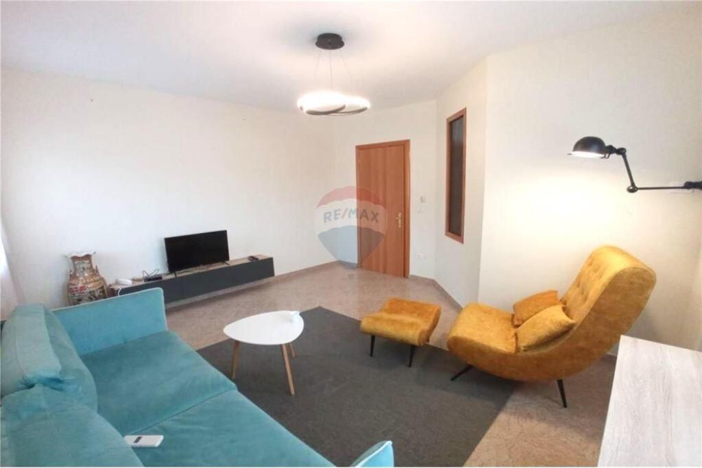 Apartment for rent 1+1 at Skenderbej Square