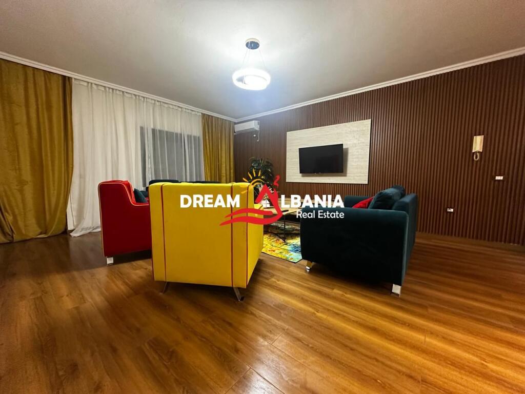 2+1 apartment for rent in the Myslym Shyri area, Him Kolli street (ID 42211060).