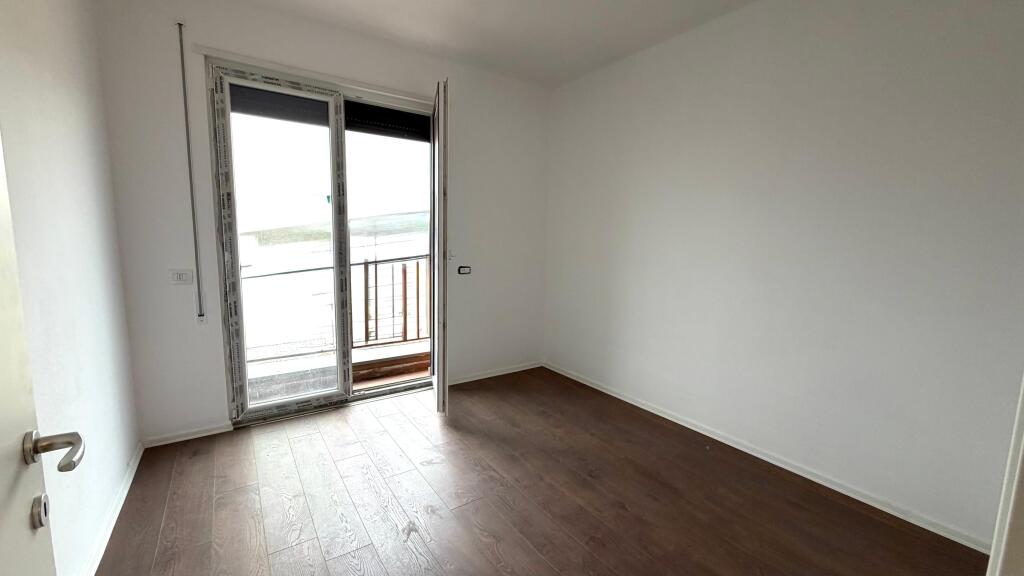 📍 NEW BAZAAR – BUSINESS PREMISES FOR RENT