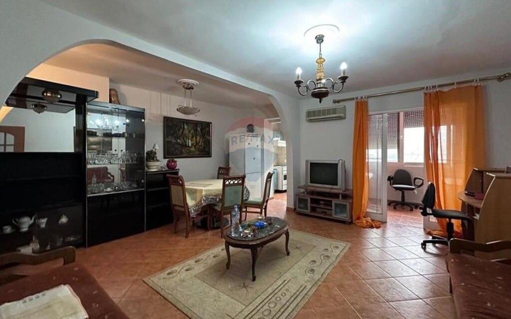 Apartment 1+1 for rent at Pazari i Ri !!!! ID: 530261047-197