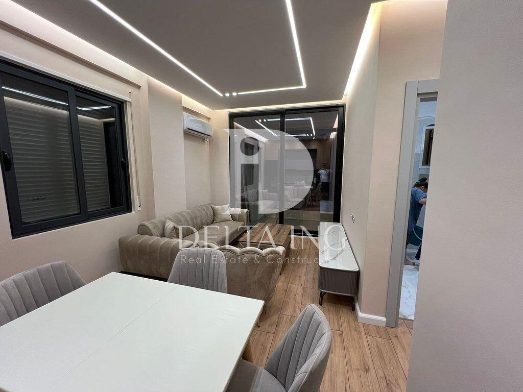 Apartment 1+1 for sale at Uji i Ftohtë, Vlorë