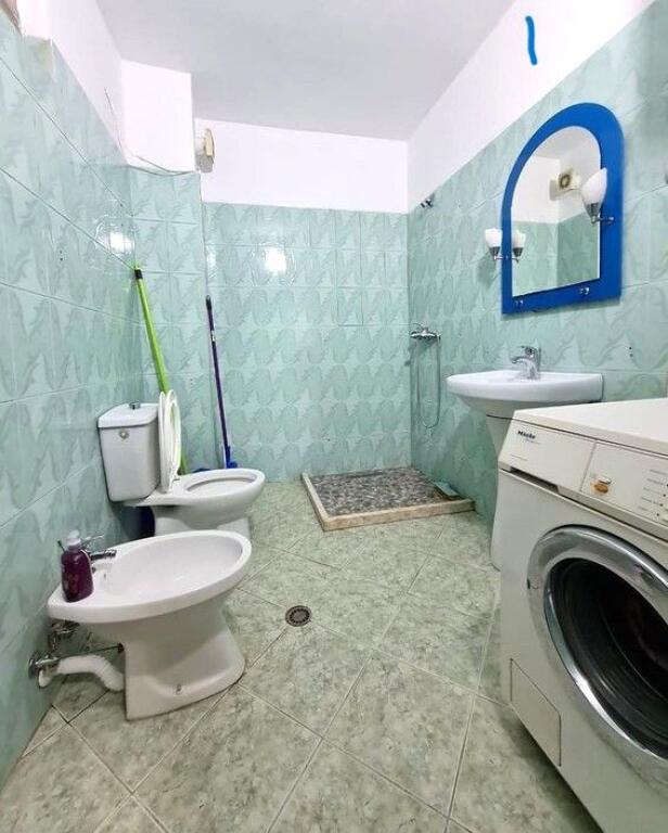 For sale, Apartment 2+1+ Parking Space, Kavaja Street, Tirana.