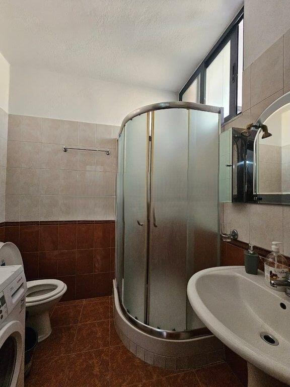 We rent a 1+1 apartment in Myslym Shyr! 650 € /Month