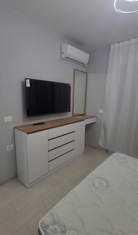 For rent 1+1 GOLDEN PARK 500 thousand lek
