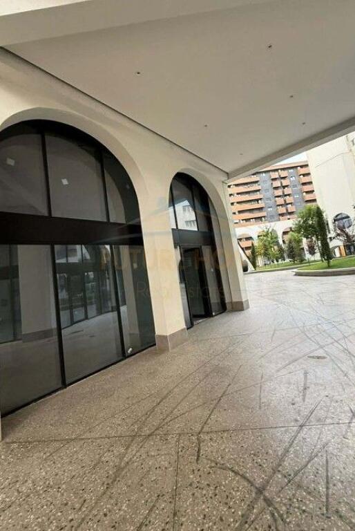 Affitto , Locale Commerciale , River Residence, Astir