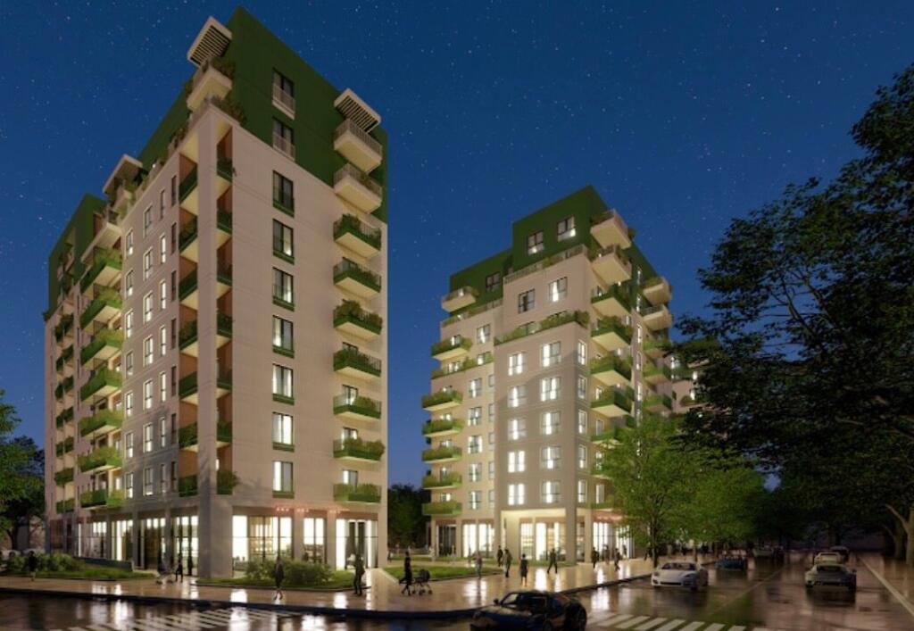 Shitet Apartament 2+1+2 ish parku