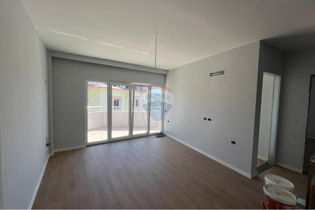 Apartment 2+1+2 for sale in Fresk