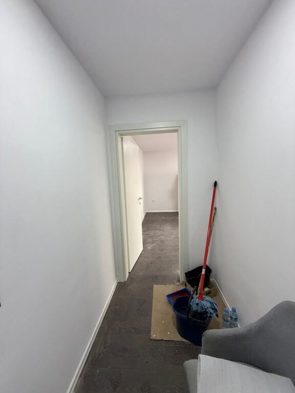 Apartment 1+1 for rent on the main road near Bardhyl Street!