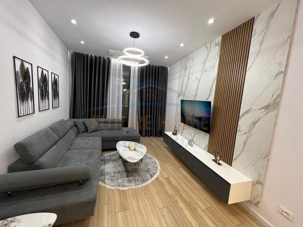 Qera, Apartament 2+1+Post Parkimi, Lake View Residence, Tiranë.