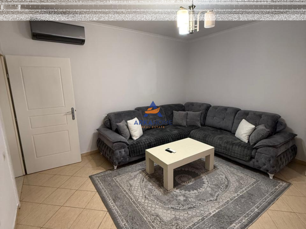 JEPET VILË ME QIRA 2 KATE "5 MAJI – RRUGA ZIJA KAMBO" 90.000 LEKE