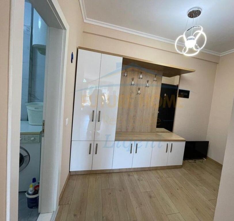 Qera, Apartament 2+1+2, Kopshti Zoologjik, Tiranë