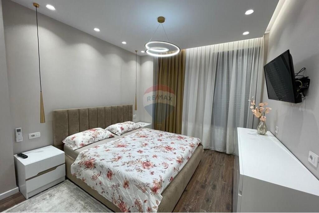 Apartment for rent 2+1 with parking space at the Electric Market