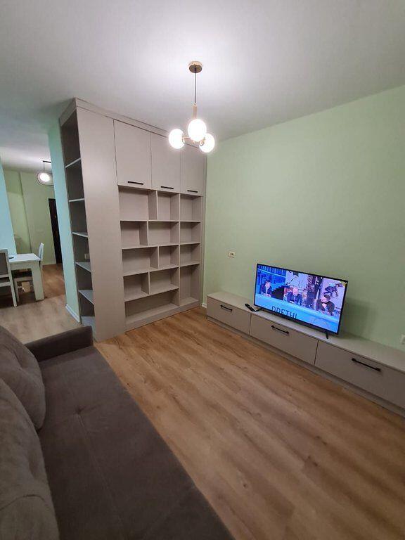 Shitet apartament 2+1+ post parkimi Rruga e Kavajes