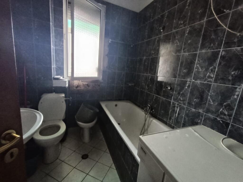 Apartment 2+1 for rent at Zogu i Zi