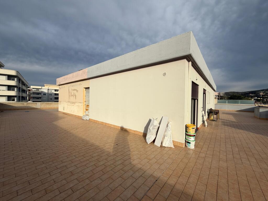 Papafingo ekskluzive Ne Shitje